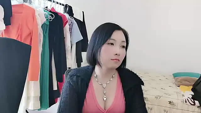 Rachel-6600 online show from 27, 10, 2025