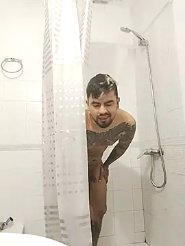 Snapshot of crazyweelove chatting on 18, 3, 2025 crazyweelove online show from 18, 3, 2025