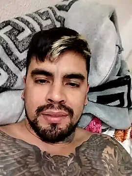 Snapshot of crazyweelove chatting on 18, 3, 2025 crazyweelove online show from 18, 3, 2025