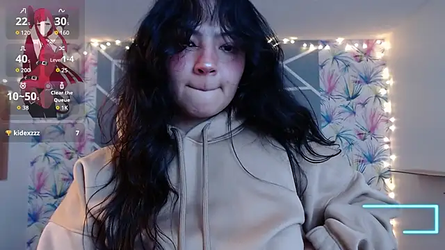 Snapshot of Asaray_T chatting on 10, 11, 2025 Asaray T online show from 10, 11, 2025