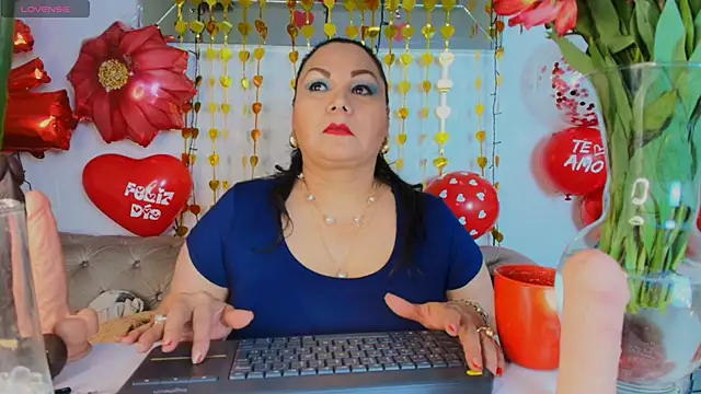 Snapshot of EllenaBoobs_ chatting on 19, 9, 2025 EllenaBoobs online show from 19, 9, 2025