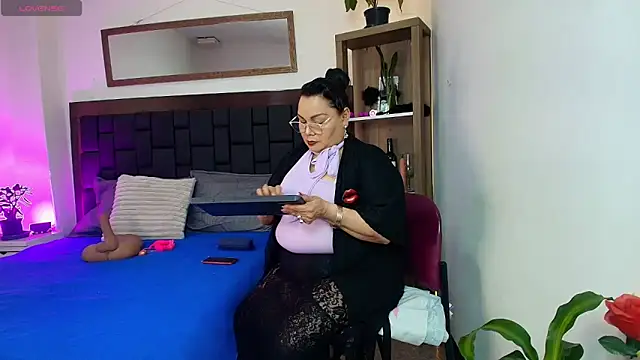 EllenaBoobs  online show from 25, 3, 2026