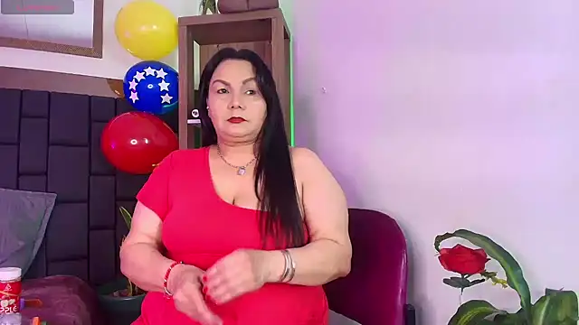 Snapshot of EllenaBoobs_ chatting on 11, 7, 2026 EllenaBoobs online show from 11, 7, 2026