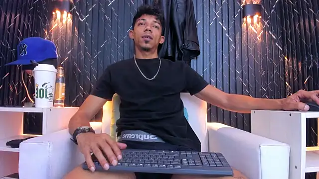 Snapshot of Gregory_Sforza chatting on 6, 11, 2025 Gregory Sforza online show from 6, 11, 2025