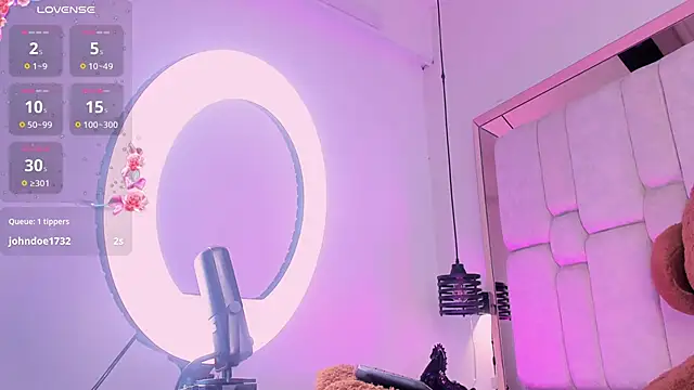 Daia Ortiz online show from 21, 10, 2025