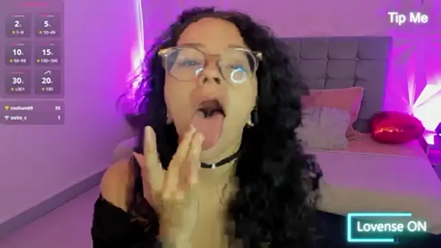 jenn cg online show from 15, 4, 2026