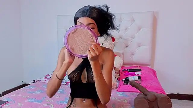 megan stathann online show from 7, 2, 2026