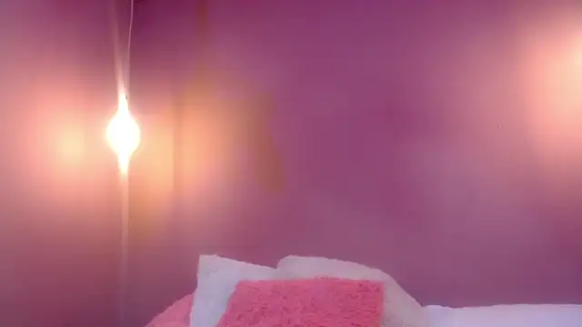 Rose Fire1 online show from 17, 3, 2025