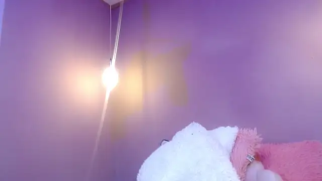 Rose Fire1 online show from 18, 3, 2025