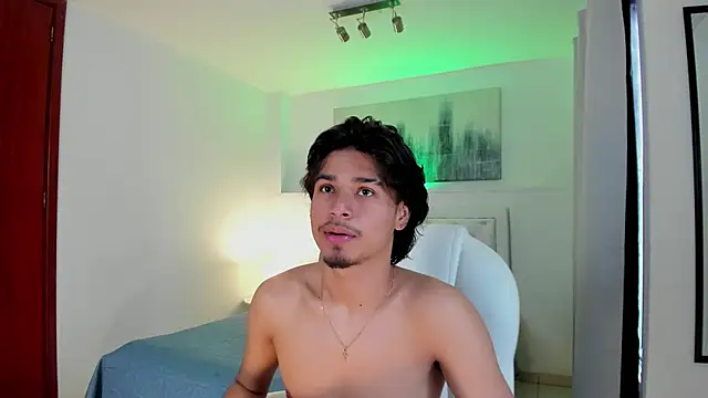 MathewAdams online show from 28, 11, 2025