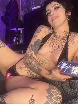 littleinkedblaise666 online show from 23, 11, 2025