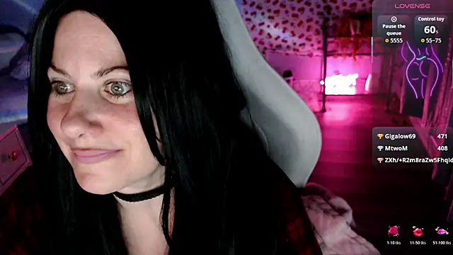 Snapshot of BellaStar84 chatting on 1, 7, 2026 BellaStar84 online show from 1, 7, 2026