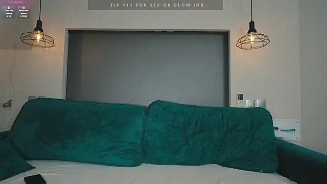 bunnyclide  online show from 20, 4, 2026