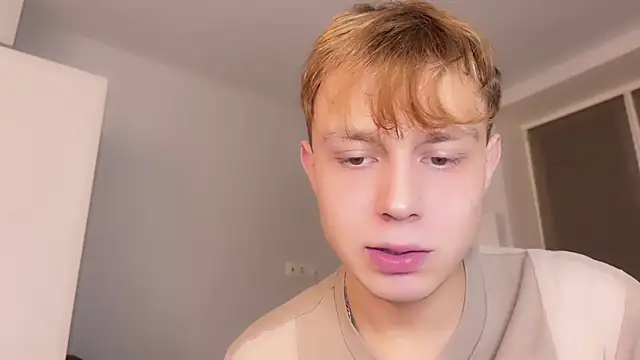 Snapshot of SlavaIsHere chatting on 16, 3, 2025 SlavaIsHere online show from 16, 3, 2025