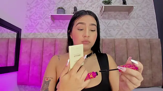 MelinaCruz online show from 10, 11, 2025