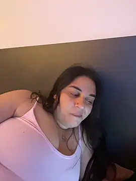 Snapshot of Veramaia chatting on 13, 7, 2026 Veramaia online show from 13, 7, 2026