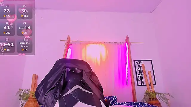 Snapshot of Brithanycullen chatting on 13, 3, 2025 Brithanycullen online show from 13, 3, 2025