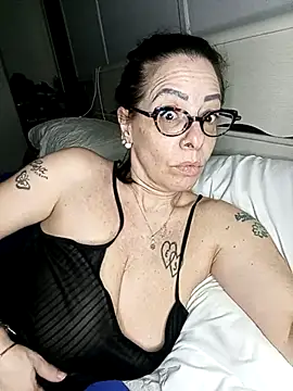 Snapshot of Ginevra_75 chatting on 14, 2, 2026 Ginevra 75 online show from 14, 2, 2026