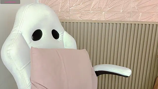 Gaviluc  online show from 26, 11, 2025