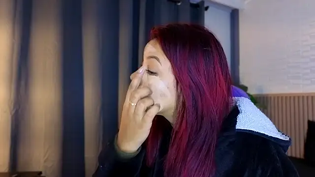 TiffanyWalk online show from 14, 1, 2026