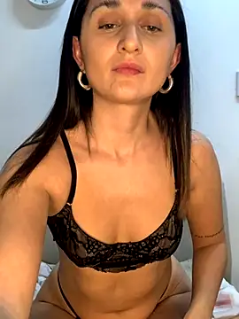 luci brecman online show from 13, 9, 2025