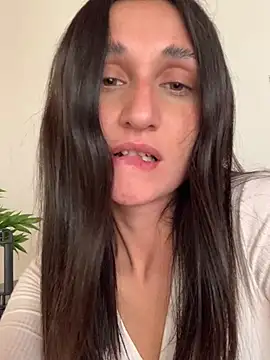 Snapshot of luci_brecman chatting on 14, 7, 2026 luci brecman online show from 14, 7, 2026