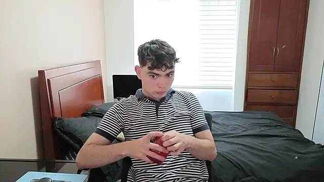 lukeboyce33 online show from 26, 2, 2026