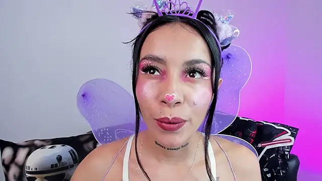 Snapshot of miss_melodi chatting on 28, 10, 2025 miss melodi online show from 28, 10, 2025