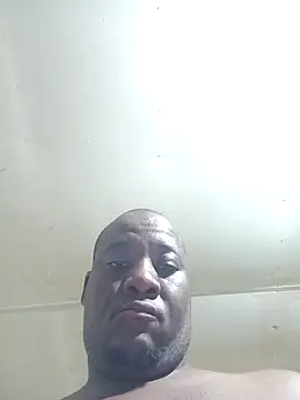 Snapshot of Mmoledi09 chatting on 4, 10, 2025 Mmoledi09 online show from 4, 10, 2025