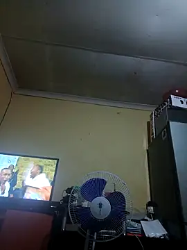 Snapshot of Mmoledi09 chatting on 20, 11, 2025 Mmoledi09 online show from 20, 11, 2025