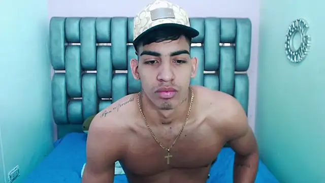 Snapshot of Liam_Wyat chatting on 1, 12, 2025 Liam Wyat online show from 1, 12, 2025