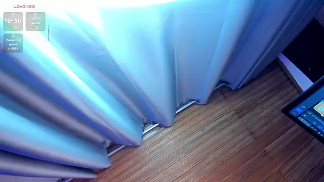 alice kingsley  online show from 8, 3, 2026