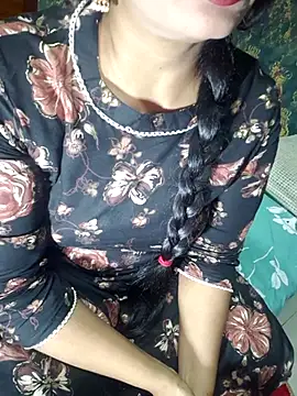 Snapshot of Shalini_telugu09 chatting on 28, 6, 2026 Shalini telugu09 online show from 28, 6, 2026