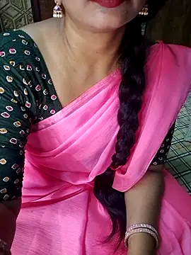 Snapshot of Shalini_telugu09 chatting on 12, 7, 2026 Shalini telugu09 online show from 12, 7, 2026