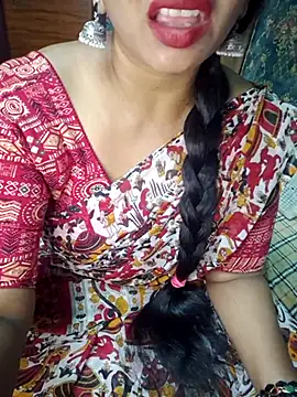 Snapshot of Shalini_telugu09 chatting on 18, 7, 2026 Shalini telugu09 online show from 18, 7, 2026