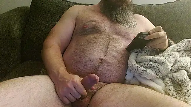 Snapshot of Golgara chatting on 5, 12, 2025 Golgara online show from 5, 12, 2025