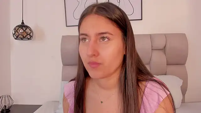 Hanna Evans   online show from 25, 11, 2025