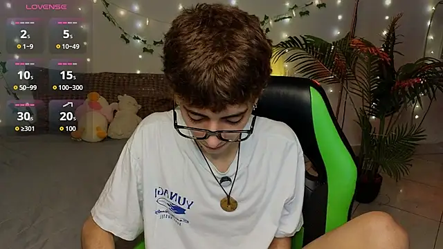 Matty Sparkk online show from 10, 4, 2026