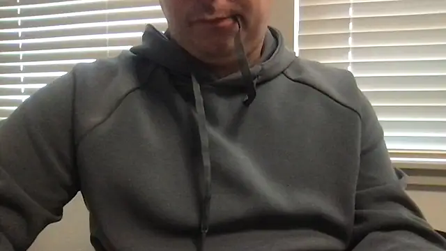 Snapshot of danejackson2025 chatting on 19, 5, 2026 danejackson2025 online show from 19, 5, 2026