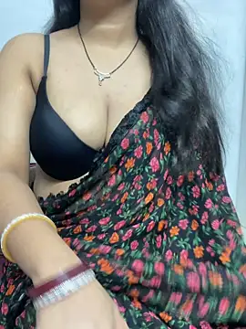 Snapshot of jhanvi_boo chatting on 11, 7, 2026 jhanvi boo online show from 11, 7, 2026