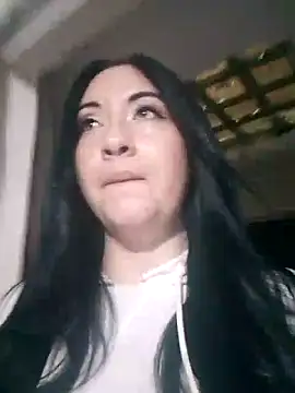 Snapshot of melisamoon_ chatting on 3, 12, 2025 melisamoon online show from 3, 12, 2025