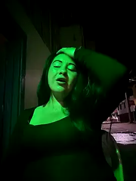 Snapshot of melisamoon_ chatting on 1, 3, 2026 melisamoon online show from 1, 3, 2026