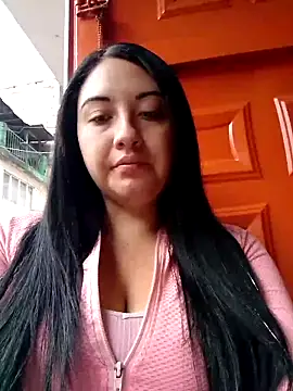 Snapshot of melisamoon_ chatting on 5, 4, 2026 melisamoon online show from 5, 4, 2026