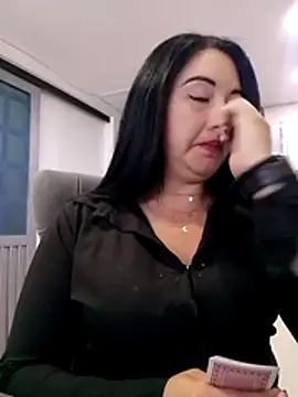 Snapshot of melisamoon_ chatting on 9, 4, 2026 melisamoon online show from 9, 4, 2026