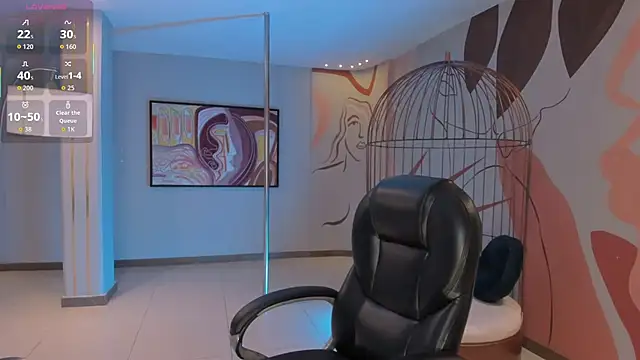 CandaseRussell online show from 23, 10, 2025