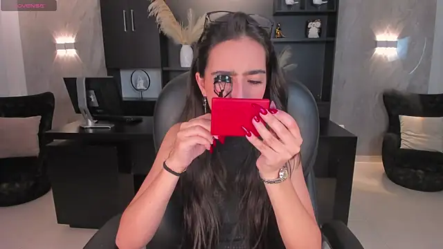 Snapshot of LarisaSmirnov chatting on 19, 1, 2026 LarisaSmirnov online show from 19, 1, 2026