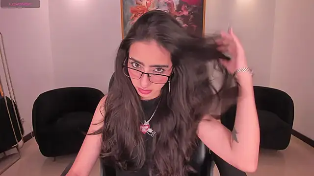 Snapshot of LarisaSmirnov chatting on 28, 2, 2026 LarisaSmirnov online show from 28, 2, 2026