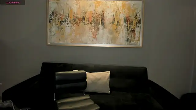 MaiaCollins online show from 8, 1, 2026