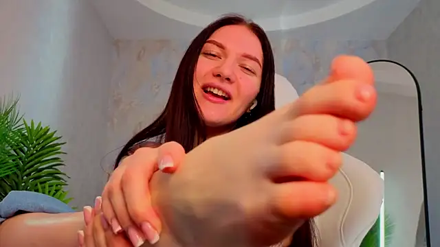 babyisperfect online show from 2, 4, 2026