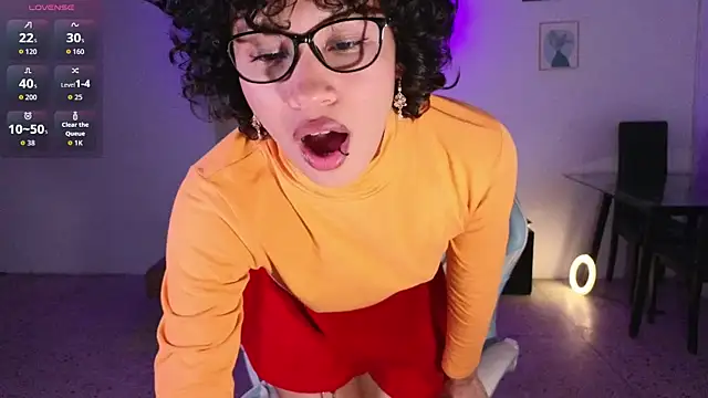 eleselas online show from 31, 10, 2025